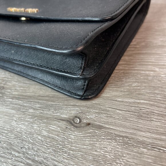 Michael Kors Daniela large saffiano leather crossbody bag - Picture 4 of 6